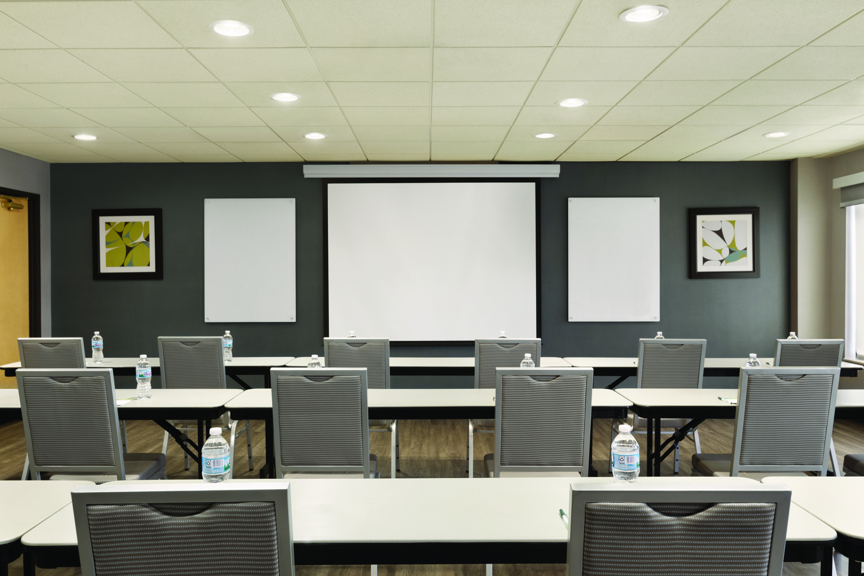 Meeting room at Wingate by Wyndham Cincinnati/Blue Ash in Cincinnati, Ohio